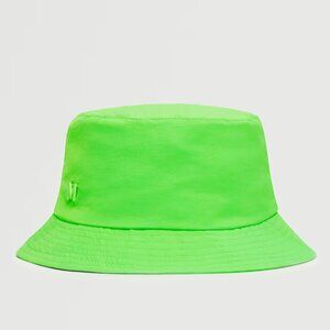 ❌ SOLD ❌ NWT - MANGO - Bright Green Bucket Hat